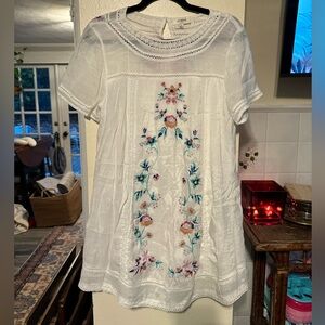 UMGEE Embroidered Eyelet Dress size Small